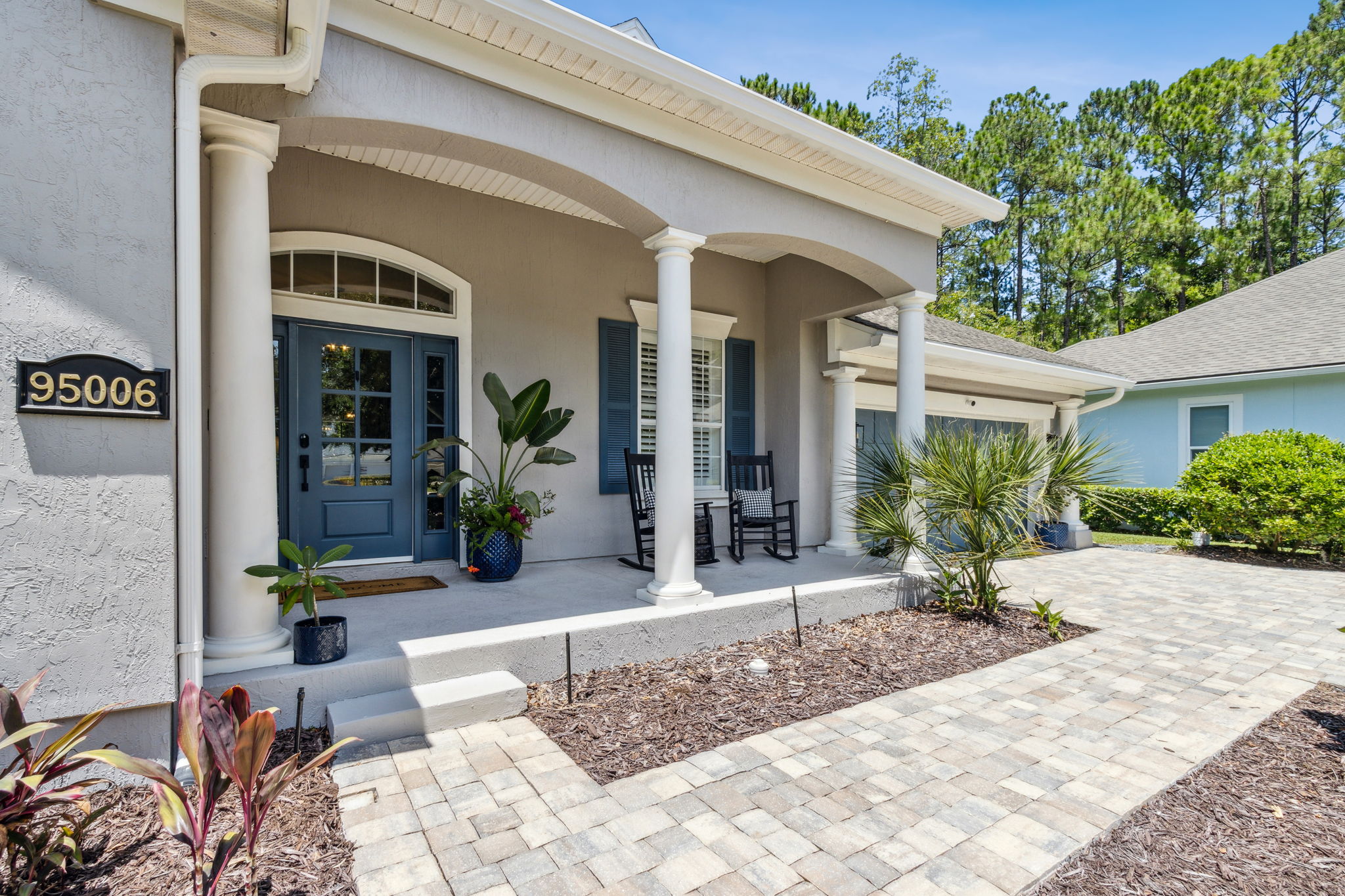 Front Entry Detail