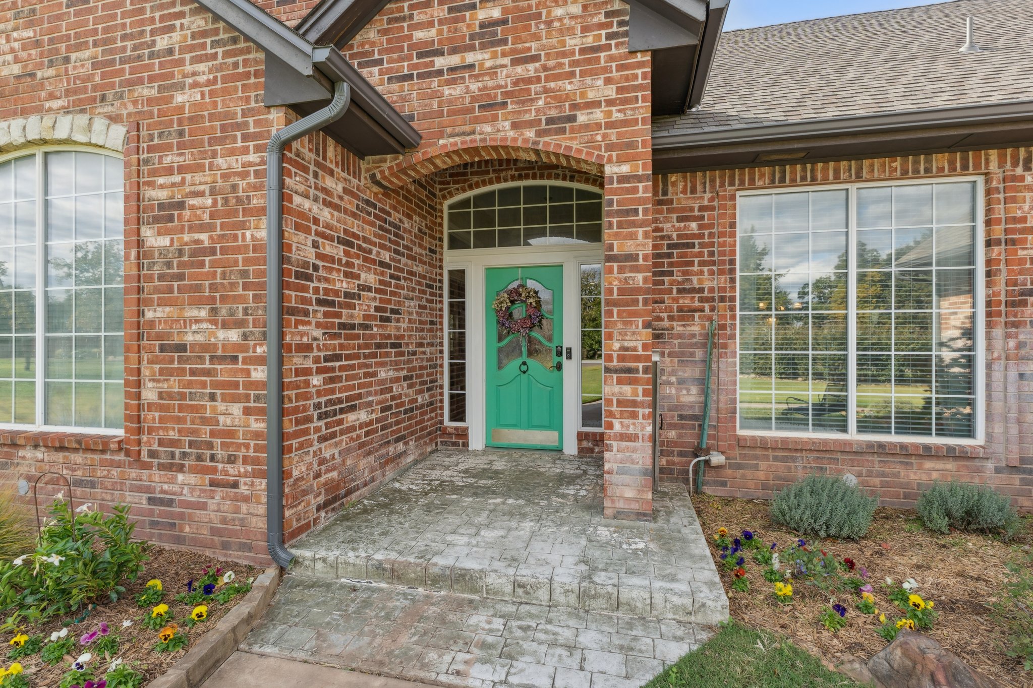9501 Larimore Ln_005.jpg