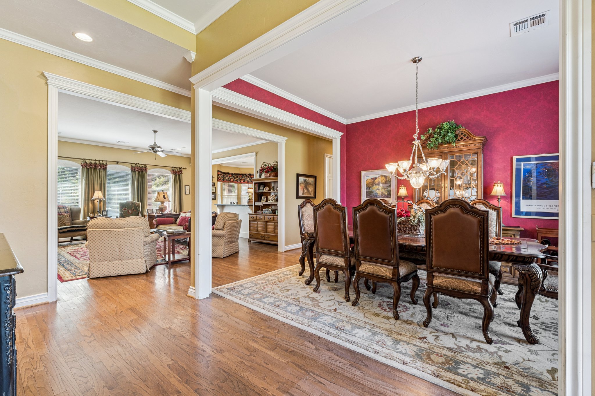 9501 Larimore Ln_007.jpg