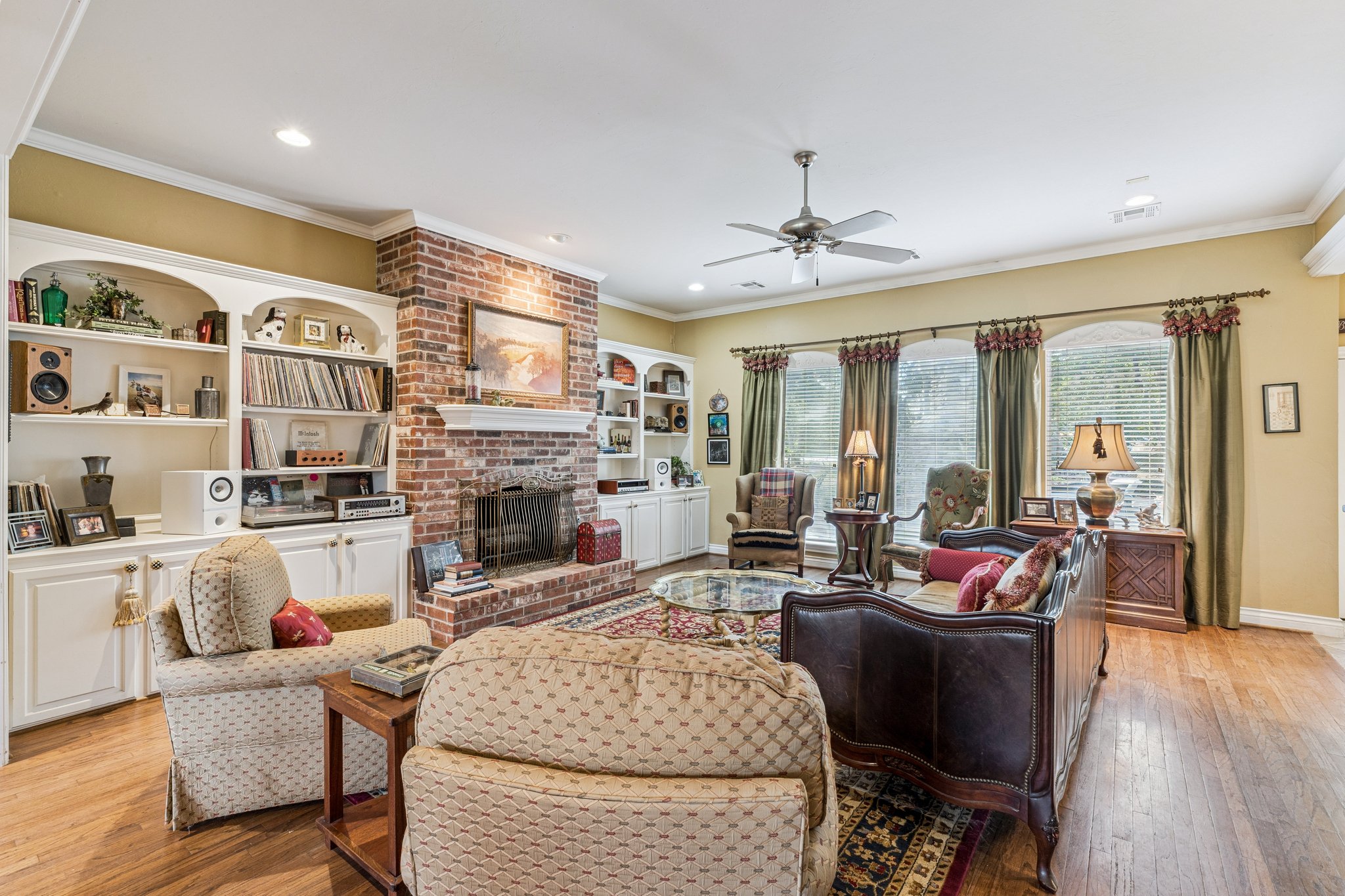9501 Larimore Ln_009.jpg