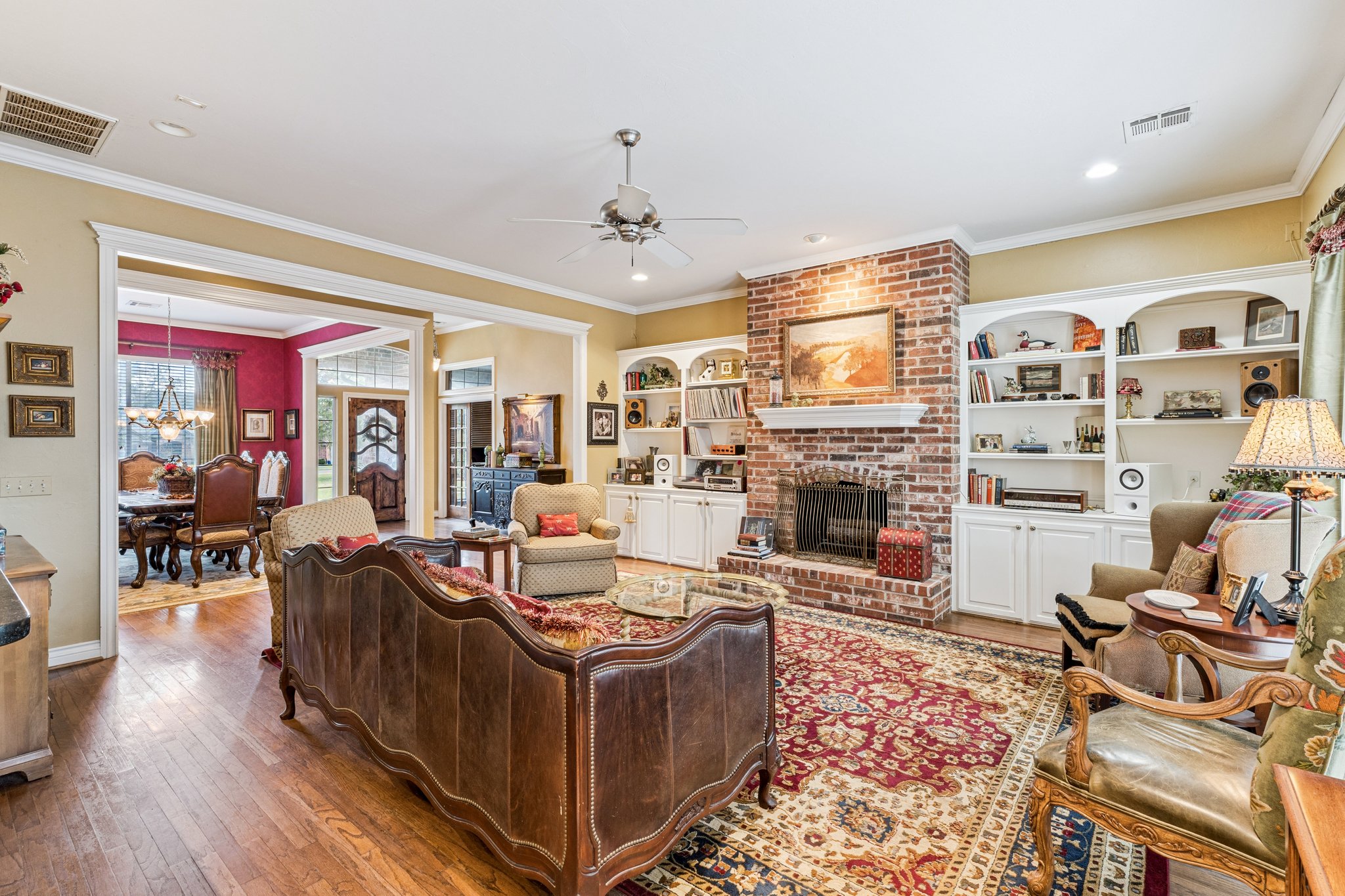 9501 Larimore Ln_010.jpg