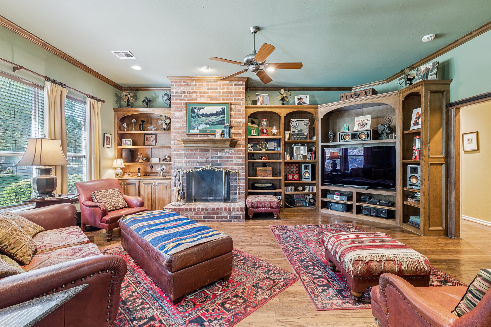 9501 Larimore Ln_014.jpg