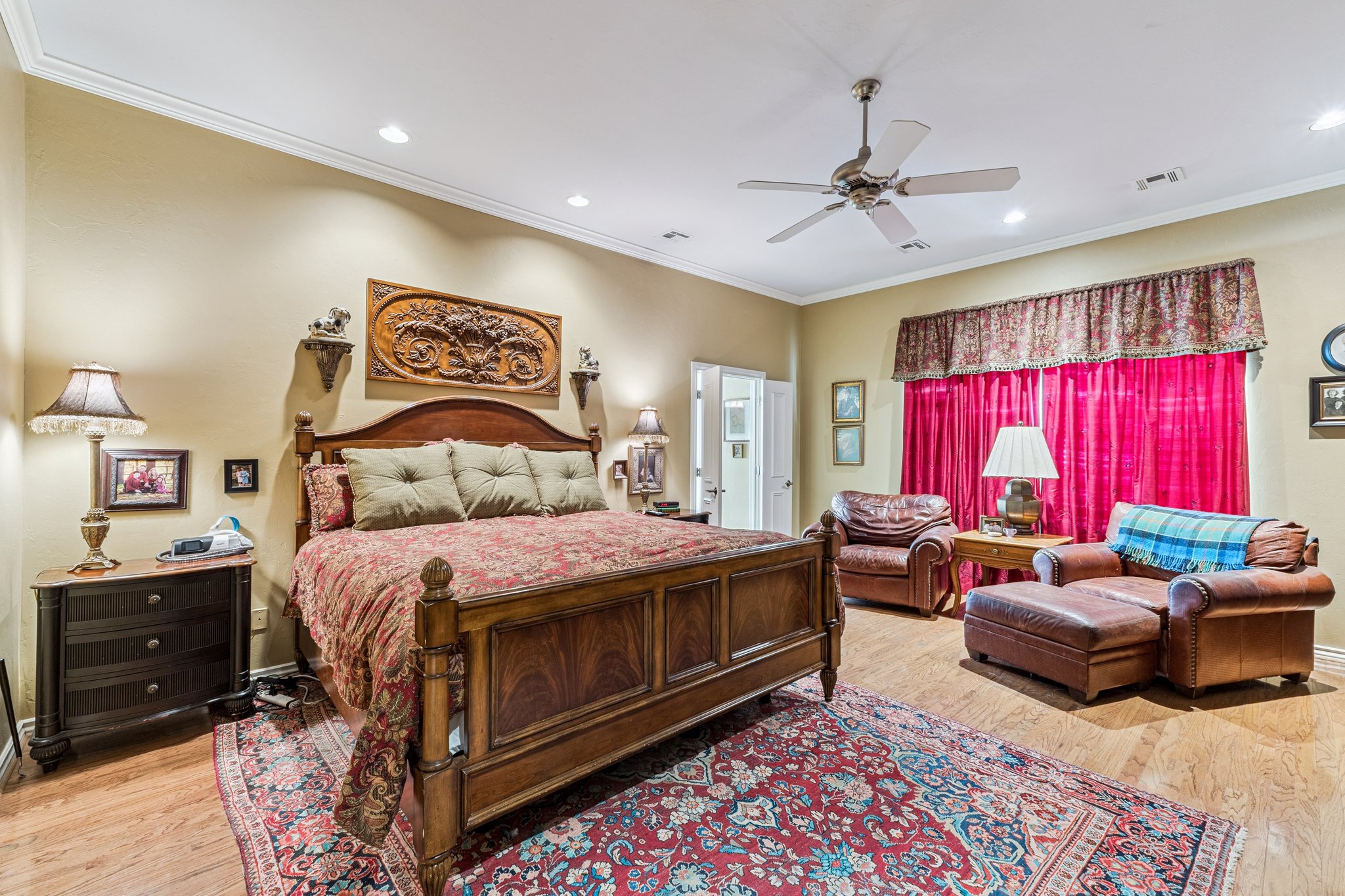 9501 Larimore Ln_027.jpg