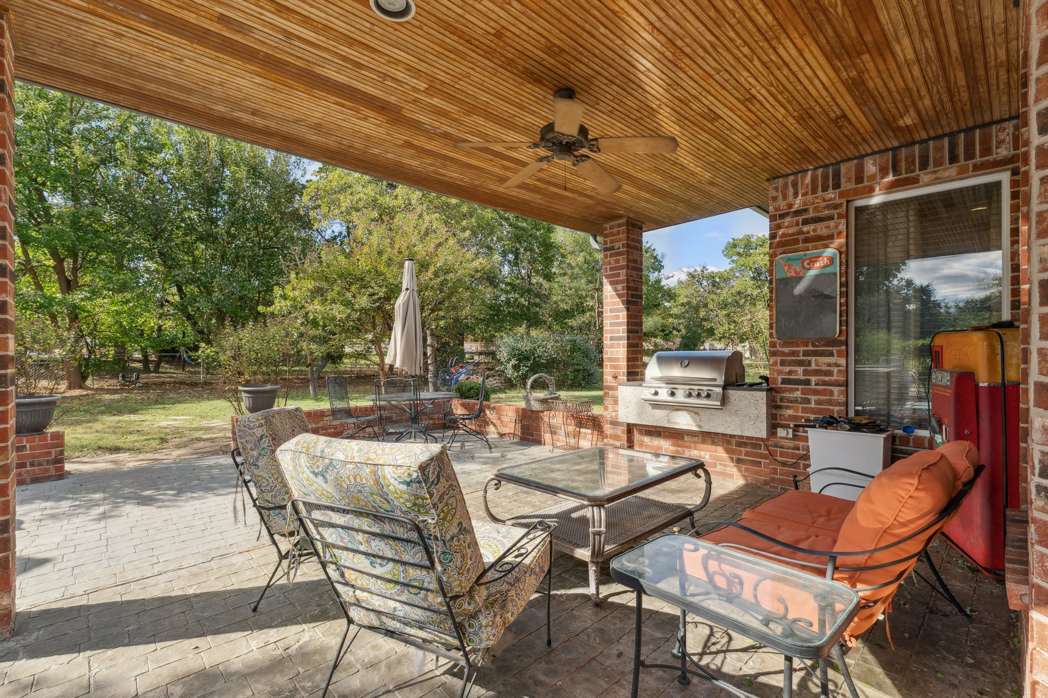 9501 Larimore Ln_046.jpg