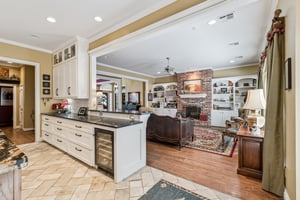 9501 Larimore Ln_015.jpg