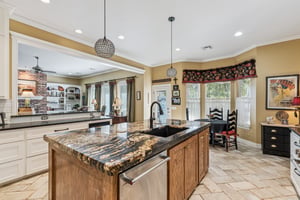 9501 Larimore Ln_020.jpg