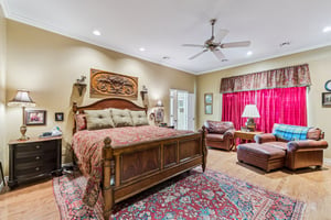 9501 Larimore Ln_027.jpg