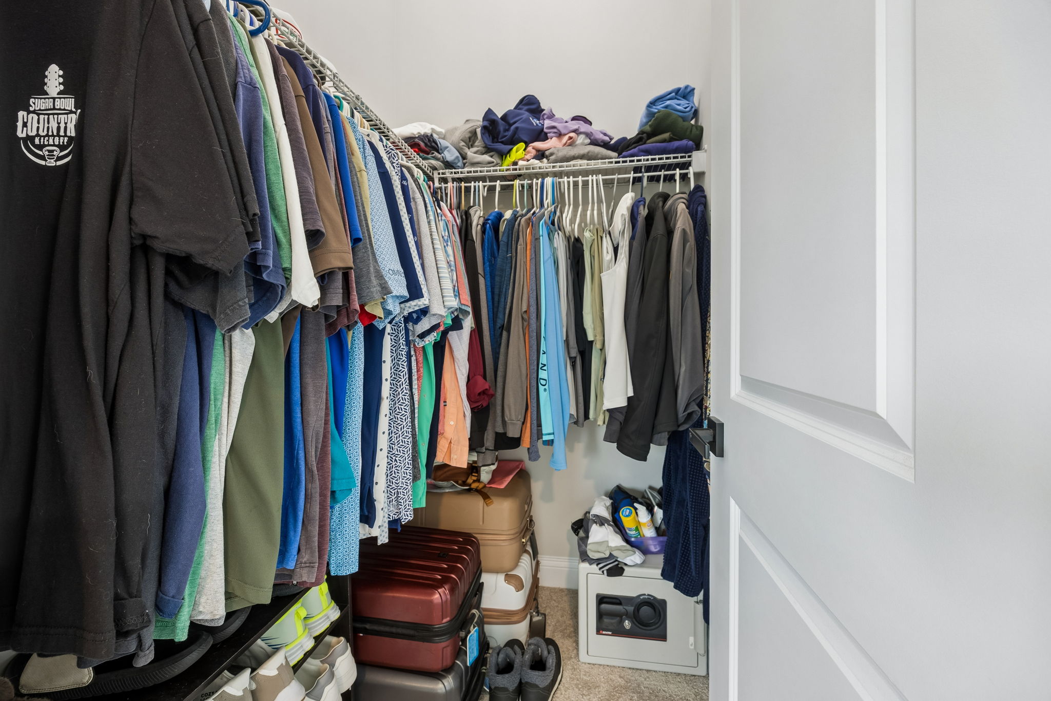 Primary Bedroom Closet