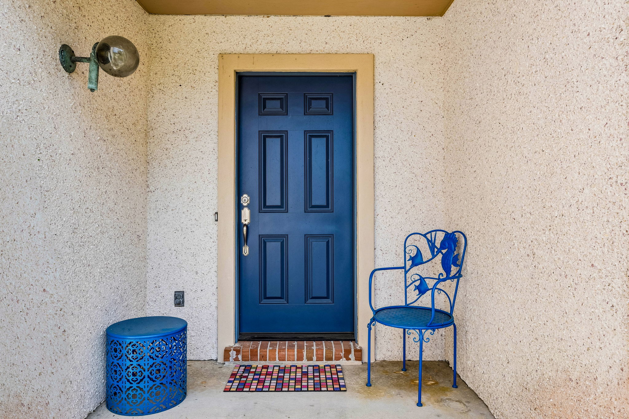 Front Entry Detail