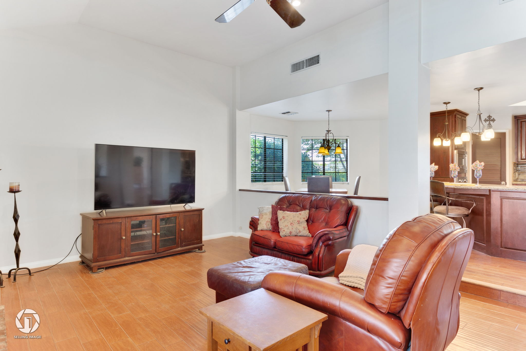 9504 Split Oak Ct, Bakersfield, CA 93311