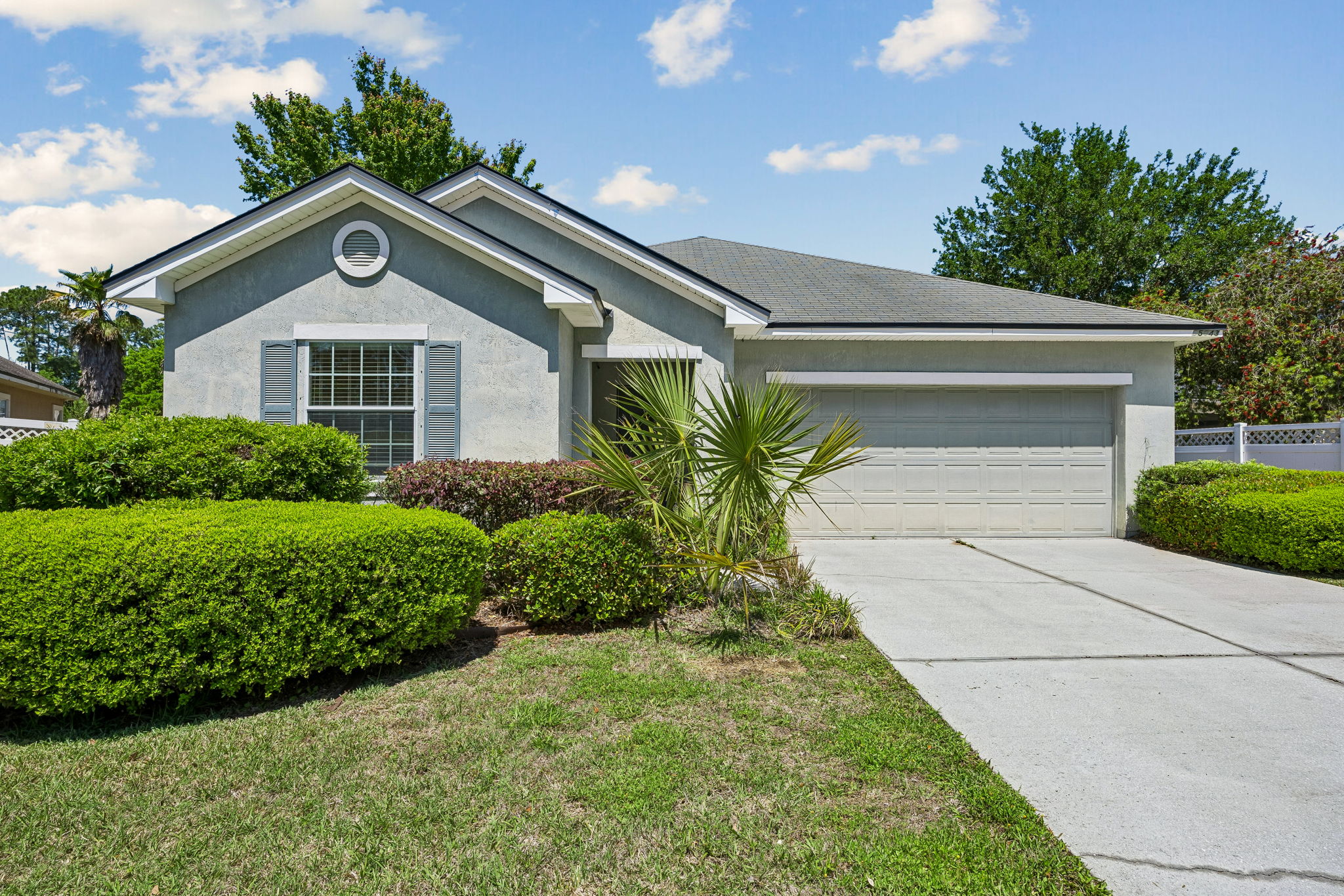 Welcome to 95043 Paso Robles Ct