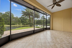 Screened-in Porch