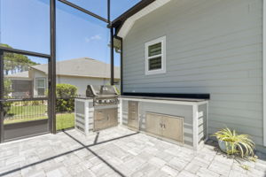 Outdoor Kitchen