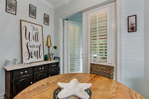 Breakfast Nook