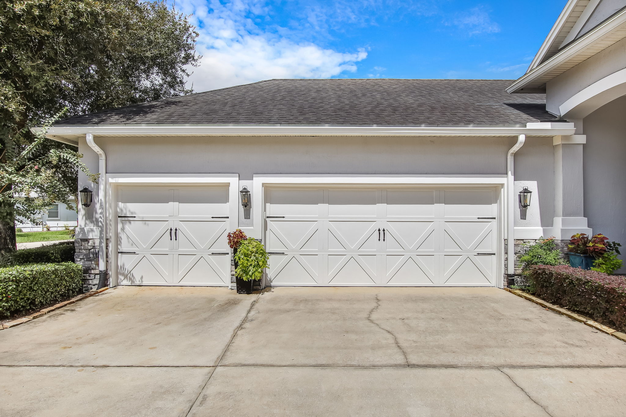 Three Car Garage