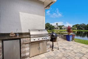 Outdoor Kitchen