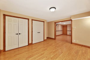  Photo 49