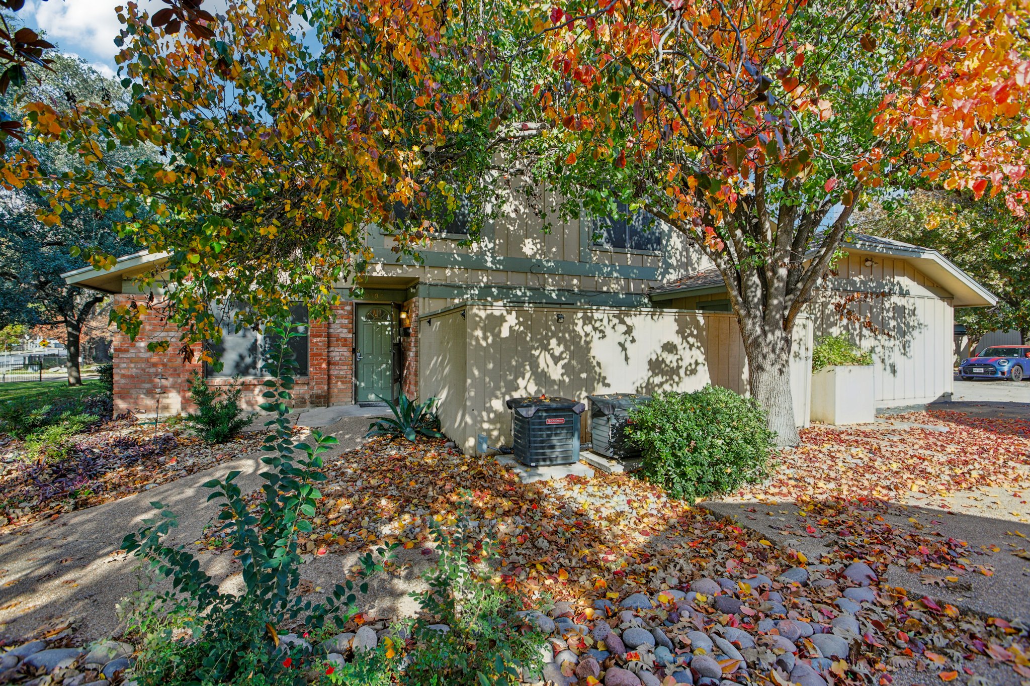 Quail Village Ln-S2212-001.jpg