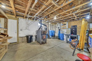  Photo 31