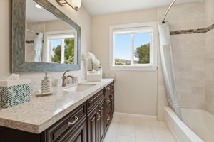 032_F8_9508 Sugar Babe