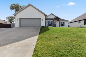 New Construction real estate media in Sherwood, Arkansas by Avery & Bryant