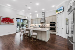 Breakfast Bar - Kitchen