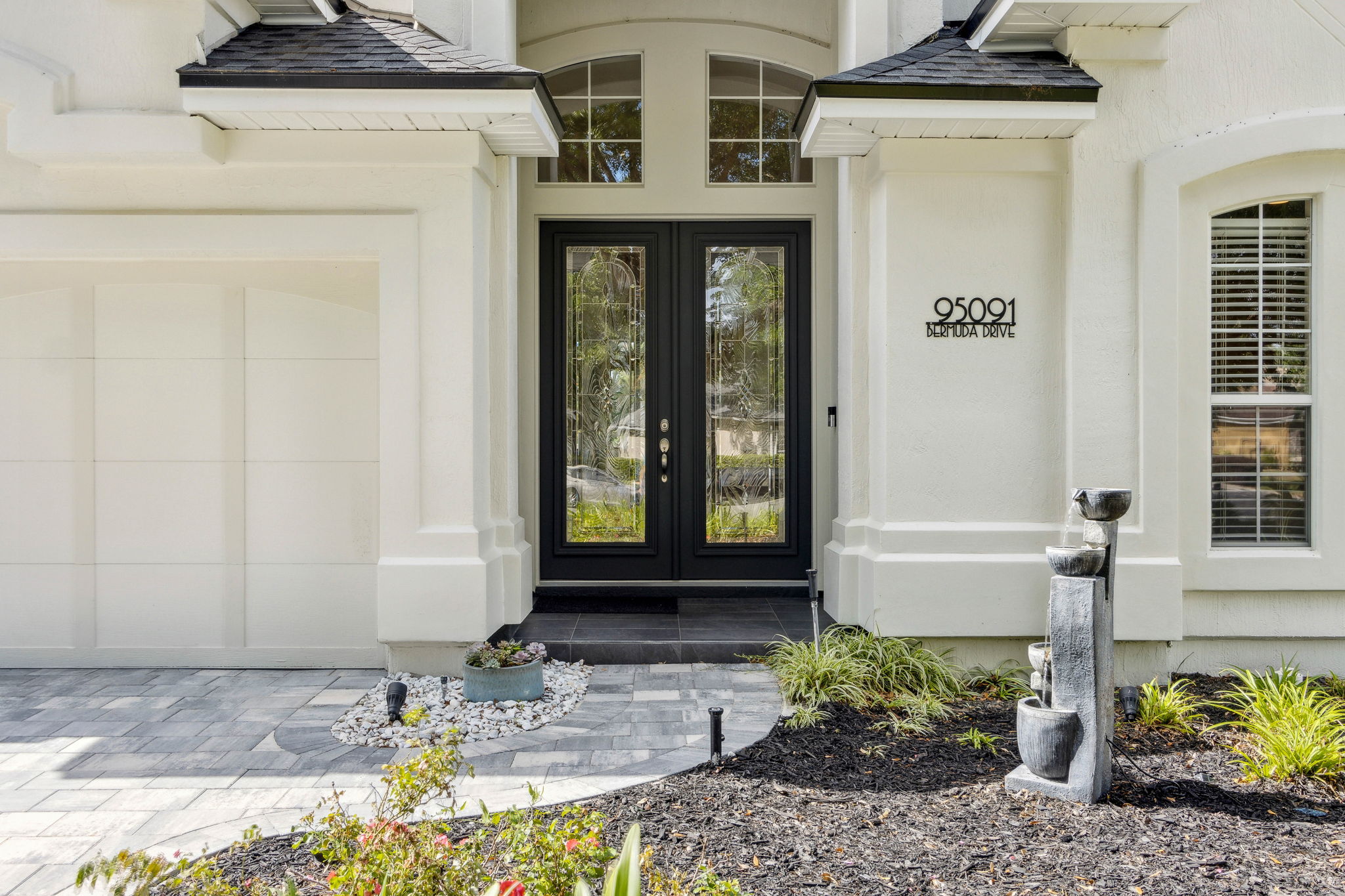 Front Entry Detail