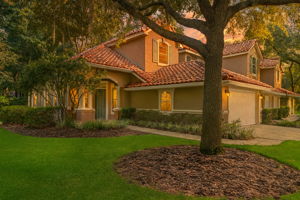 ... and come live the epic vacation lifestyle you've always dreamed of.