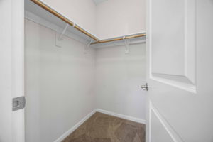 Jr. Suite Walk-in Closet