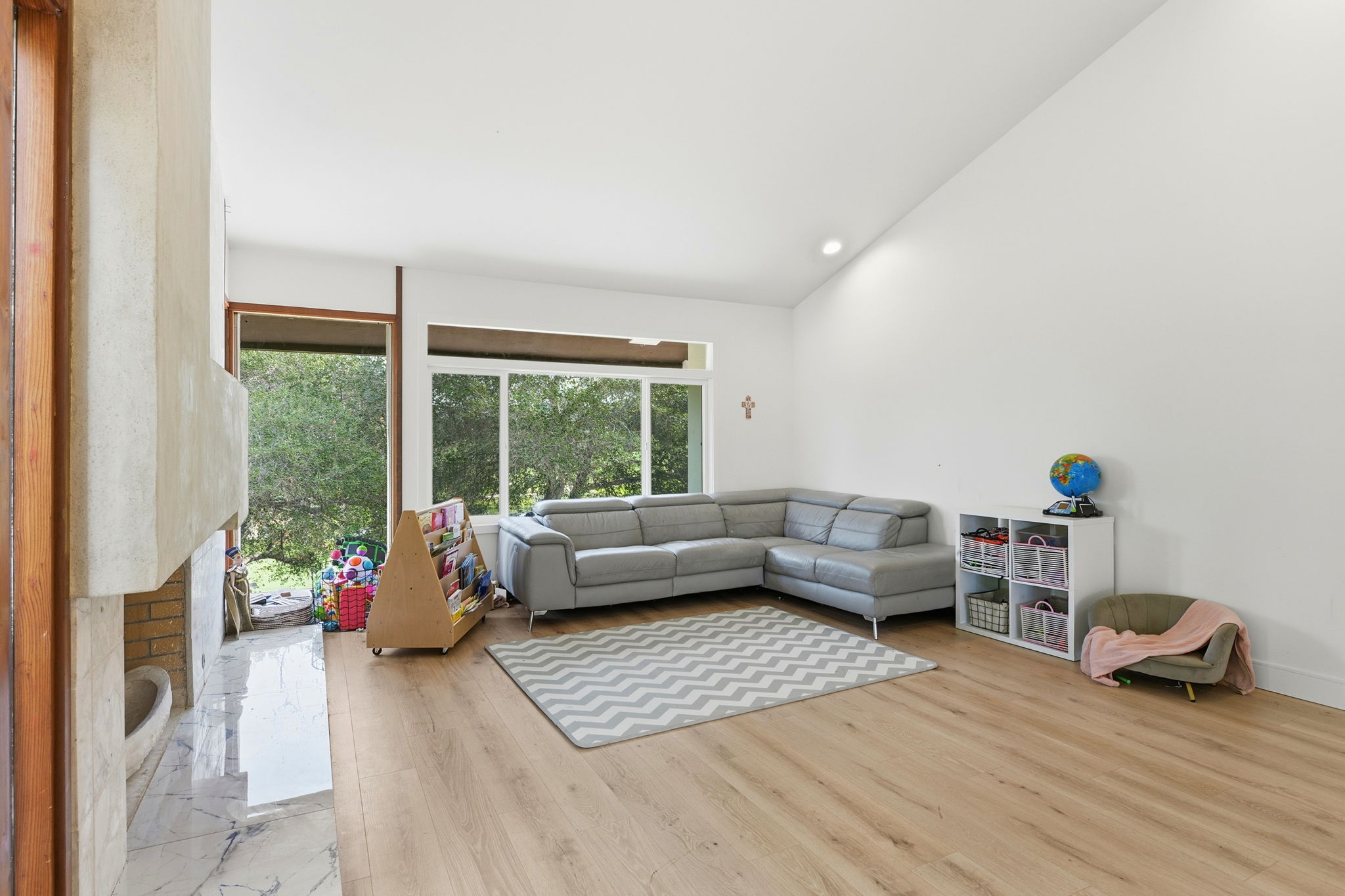 013_F8_951 Laurel Glen Dr