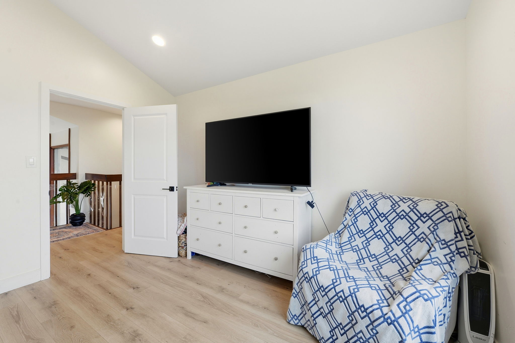 031_F8_951 Laurel Glen Dr