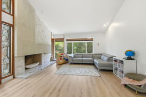 012_F8_951 Laurel Glen Dr