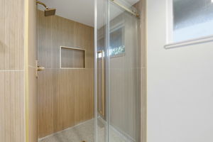 037_F8_951 Laurel Glen Dr