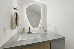 042_F8_951 Laurel Glen Dr