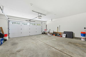 045_F8_951 Laurel Glen Dr