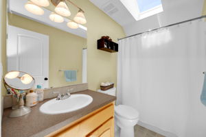  Photo 45