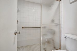  Photo 34