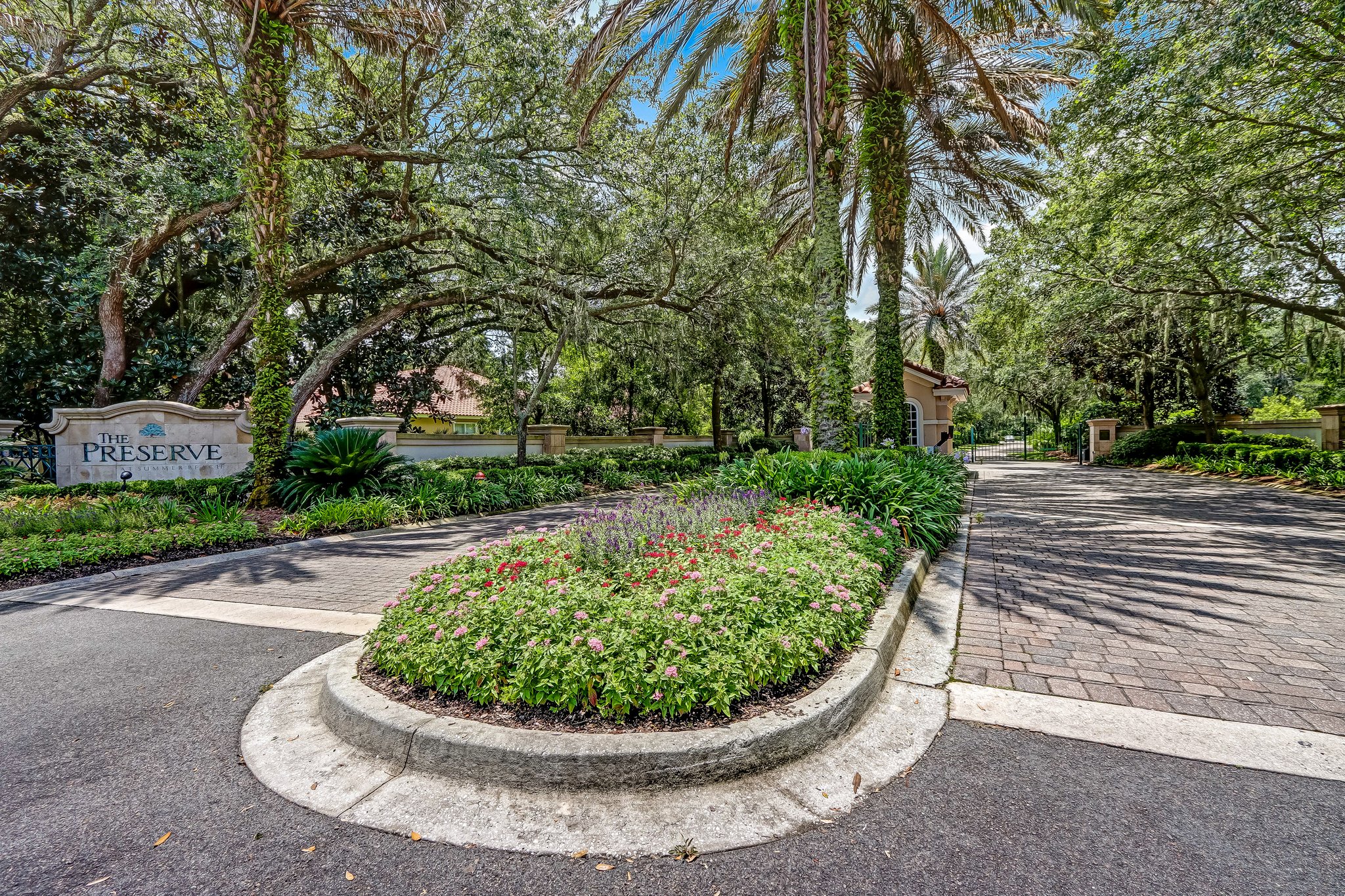 The Preserve Entrance