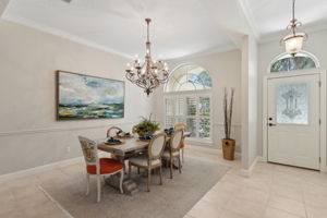 Foyer/Dining Room