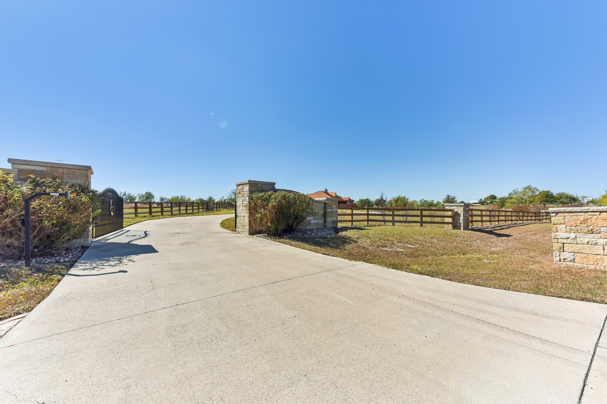 Magnolia Ranch Cv-S0611-007.jpg