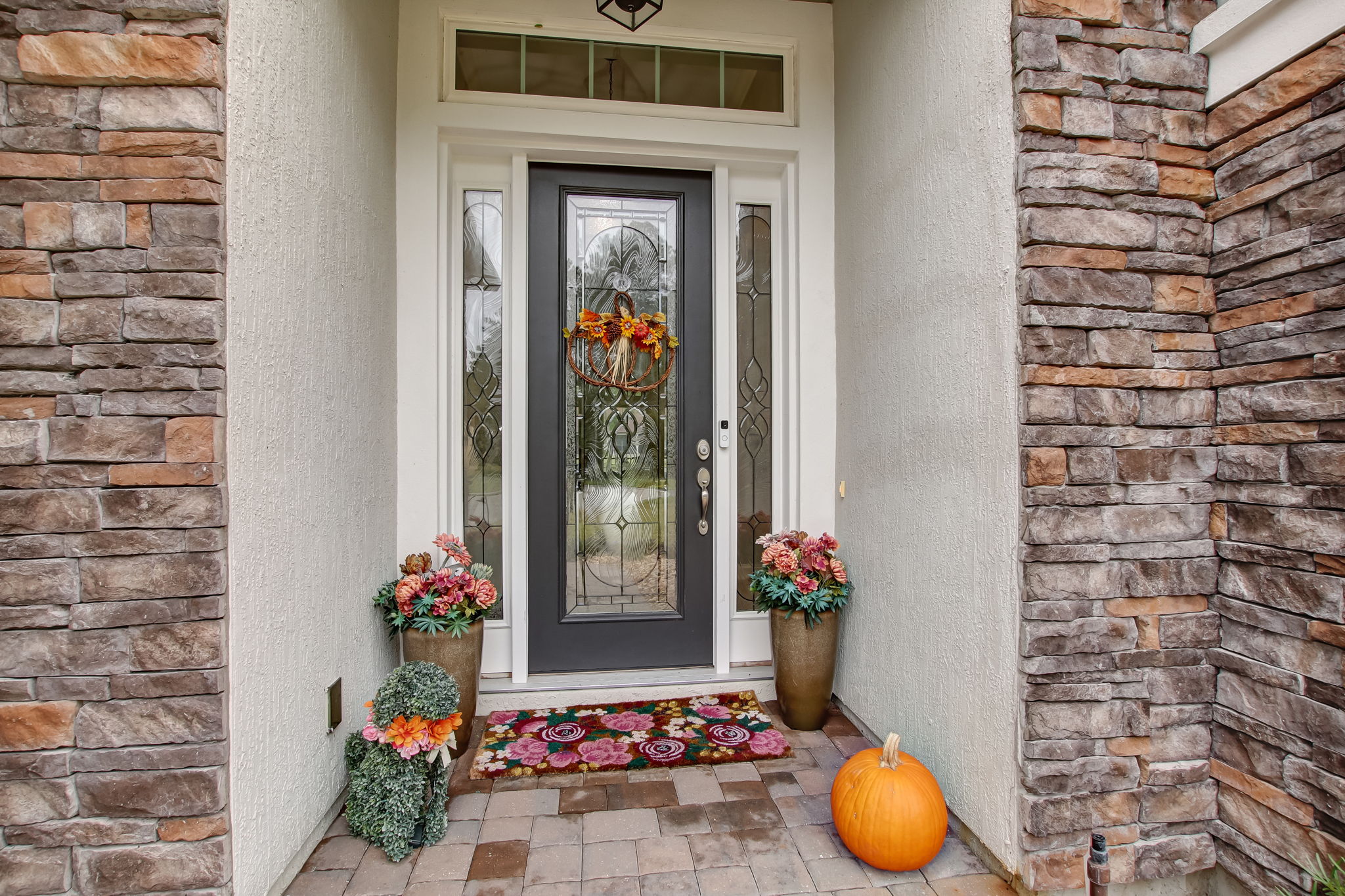 Front Entry Detail