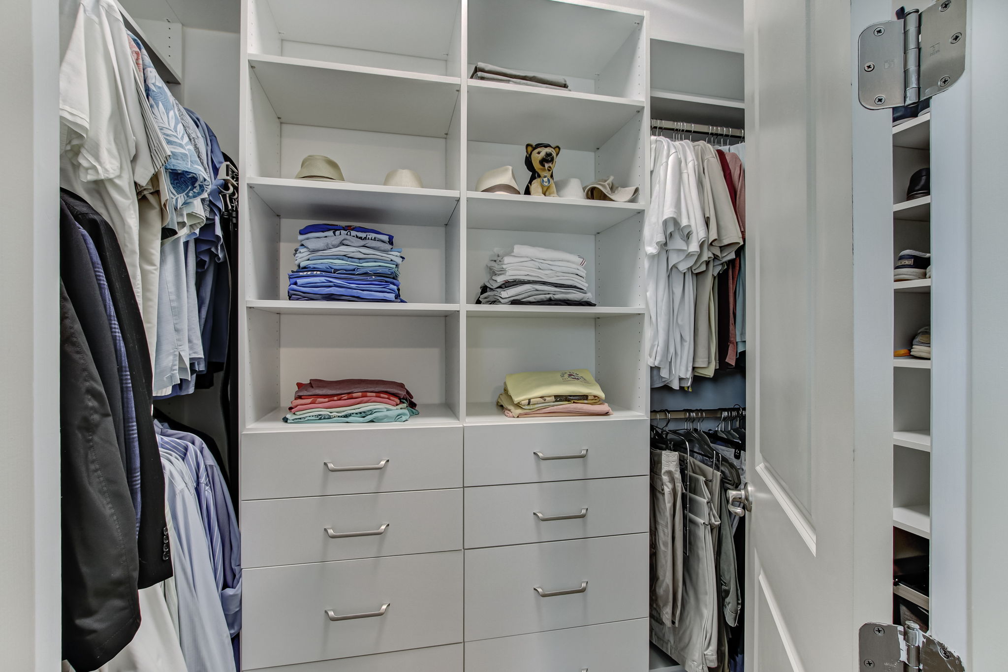 Primary Bedroom Closet