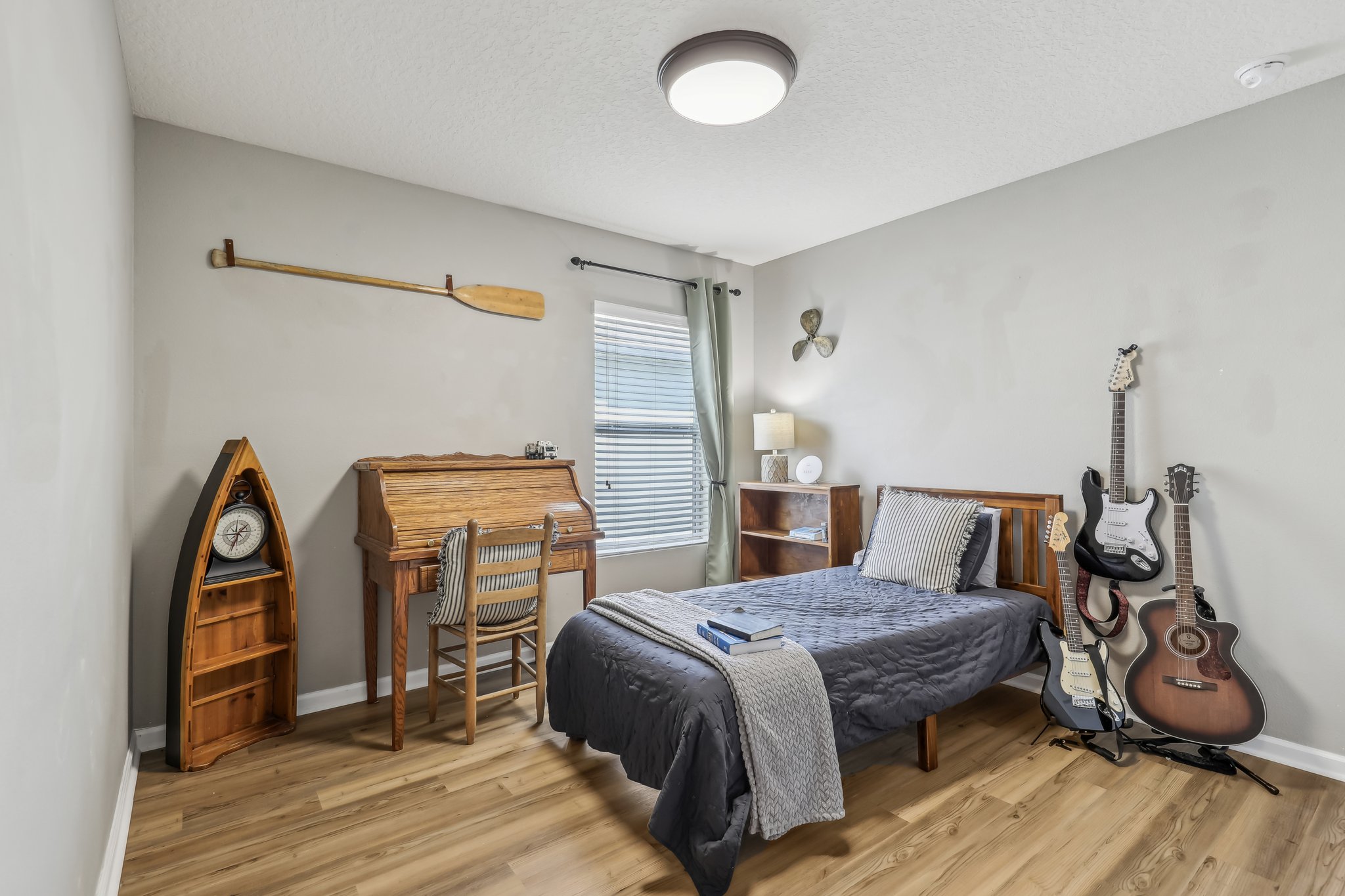 Timberlake Dr-0205-016.jpg