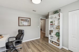 Timberlake Dr-0205-014.jpg