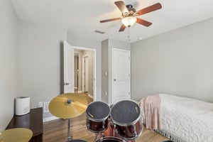 Timberlake Dr-0205-019.jpg