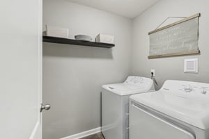 Timberlake Dr-0205-020.jpg