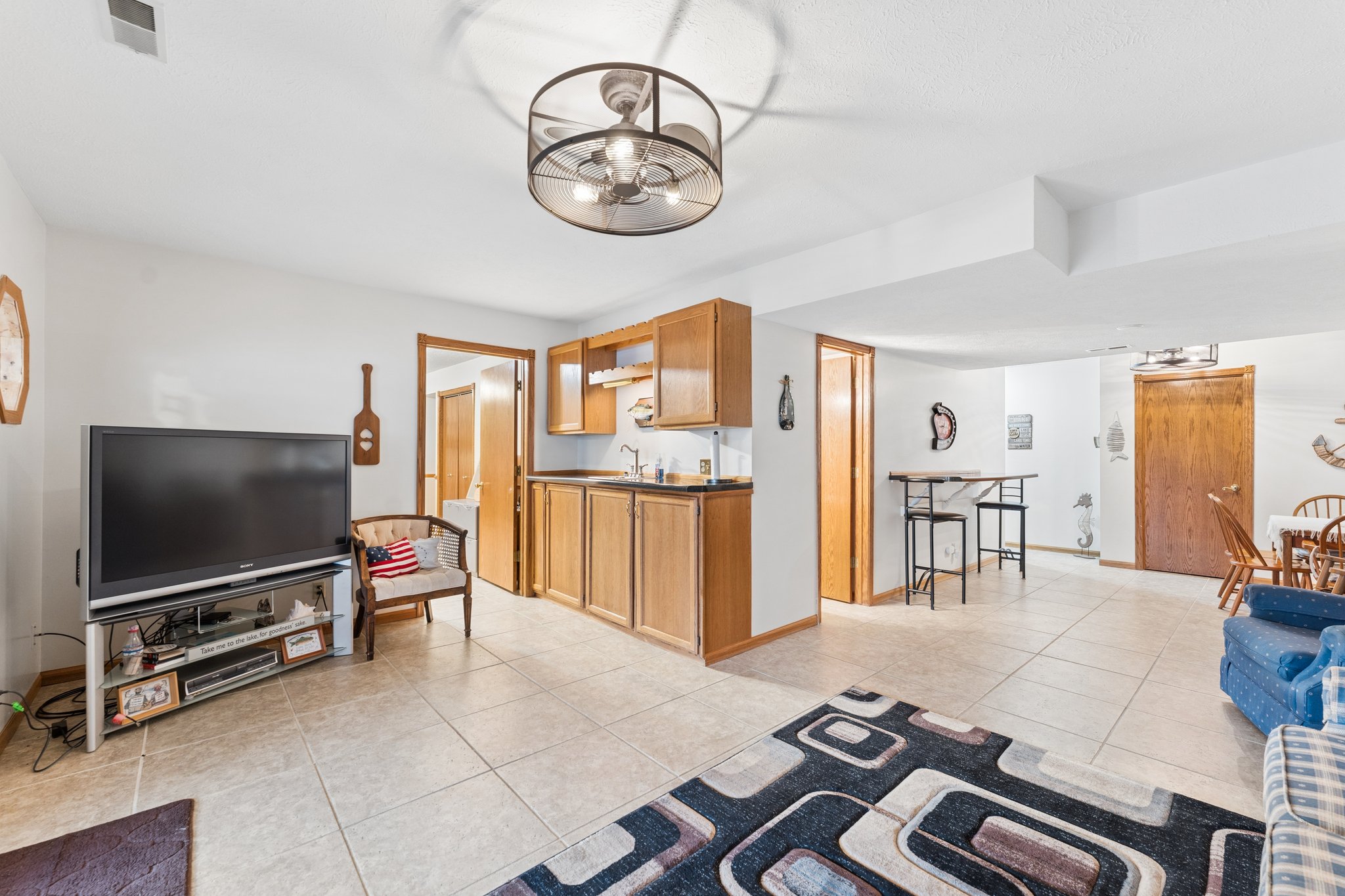 9469 - 9512 Clubhouse Cir_012.jpg