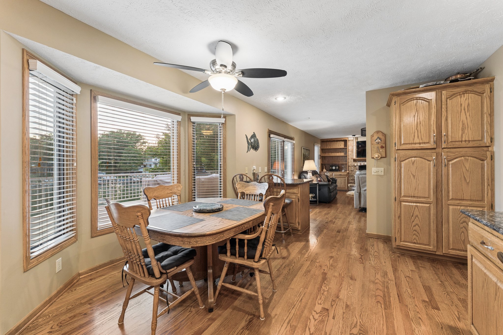 9469 - 9512 Clubhouse Cir_015.jpg