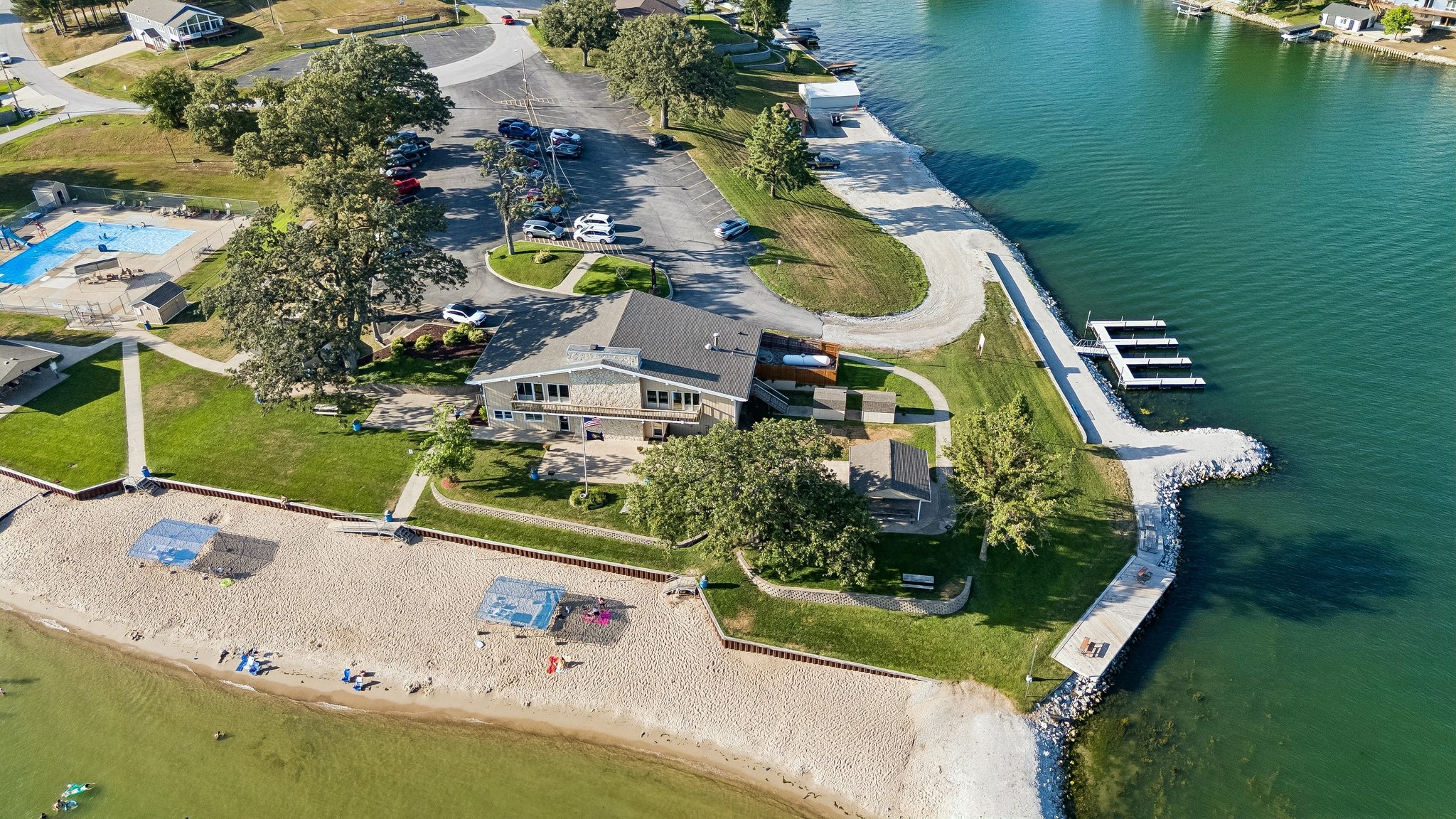 9469 - 9512 Clubhouse Cir_009 (3).jpg