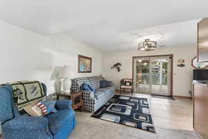 9469 - 9512 Clubhouse Cir_011.jpg